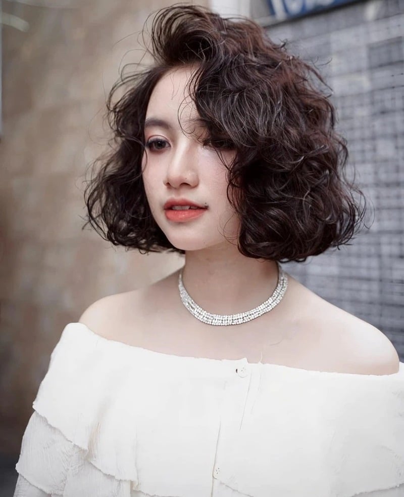 Tóc uốn xoăn sóng Thượng Hải