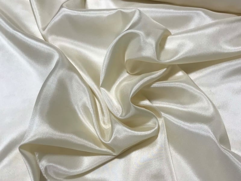 vai lot habutai 1179d37765724c279f434e081191756c 1